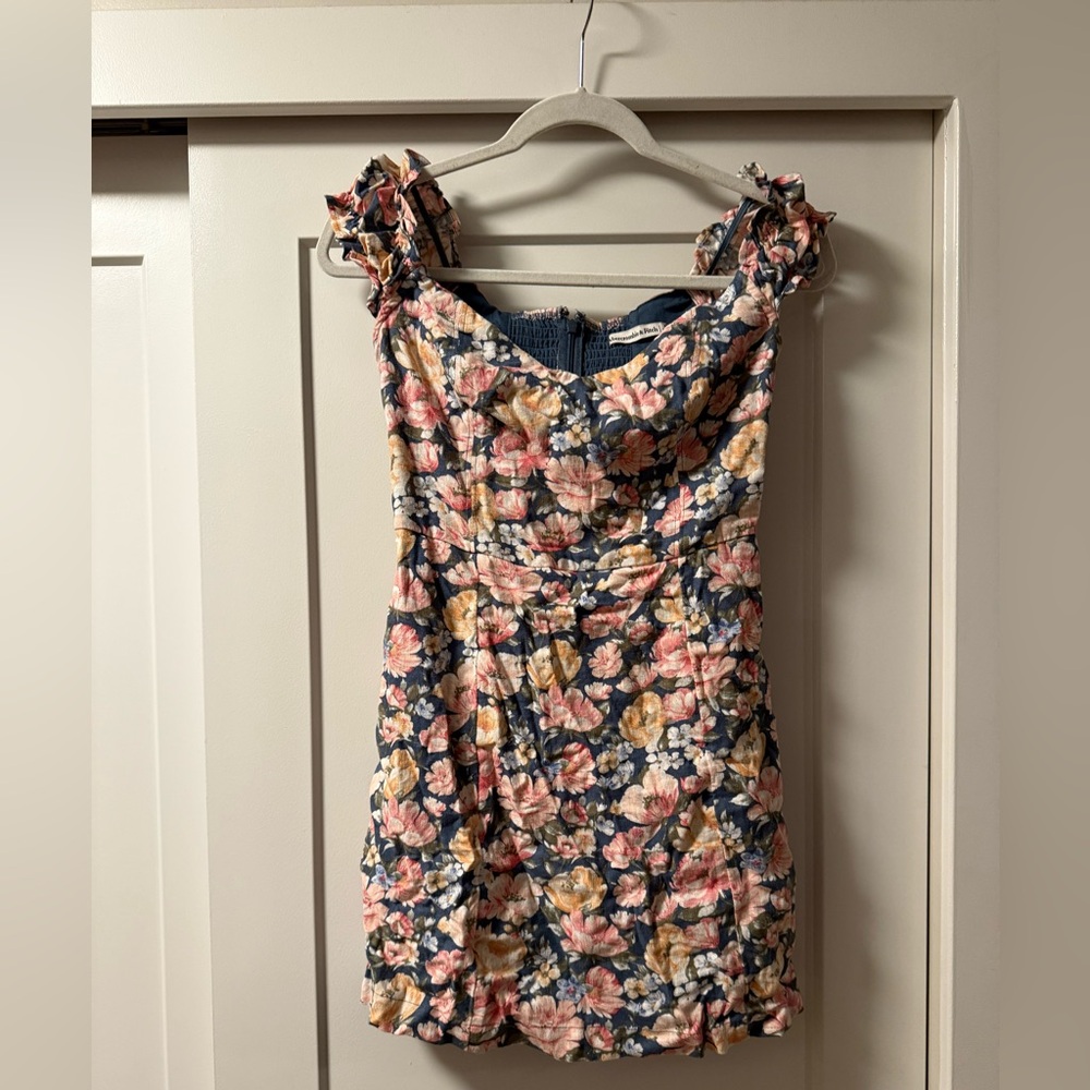 Abercrombie & Fitch Floral Mini Dress - S